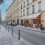 Apartment St Honore By Studio Prestige